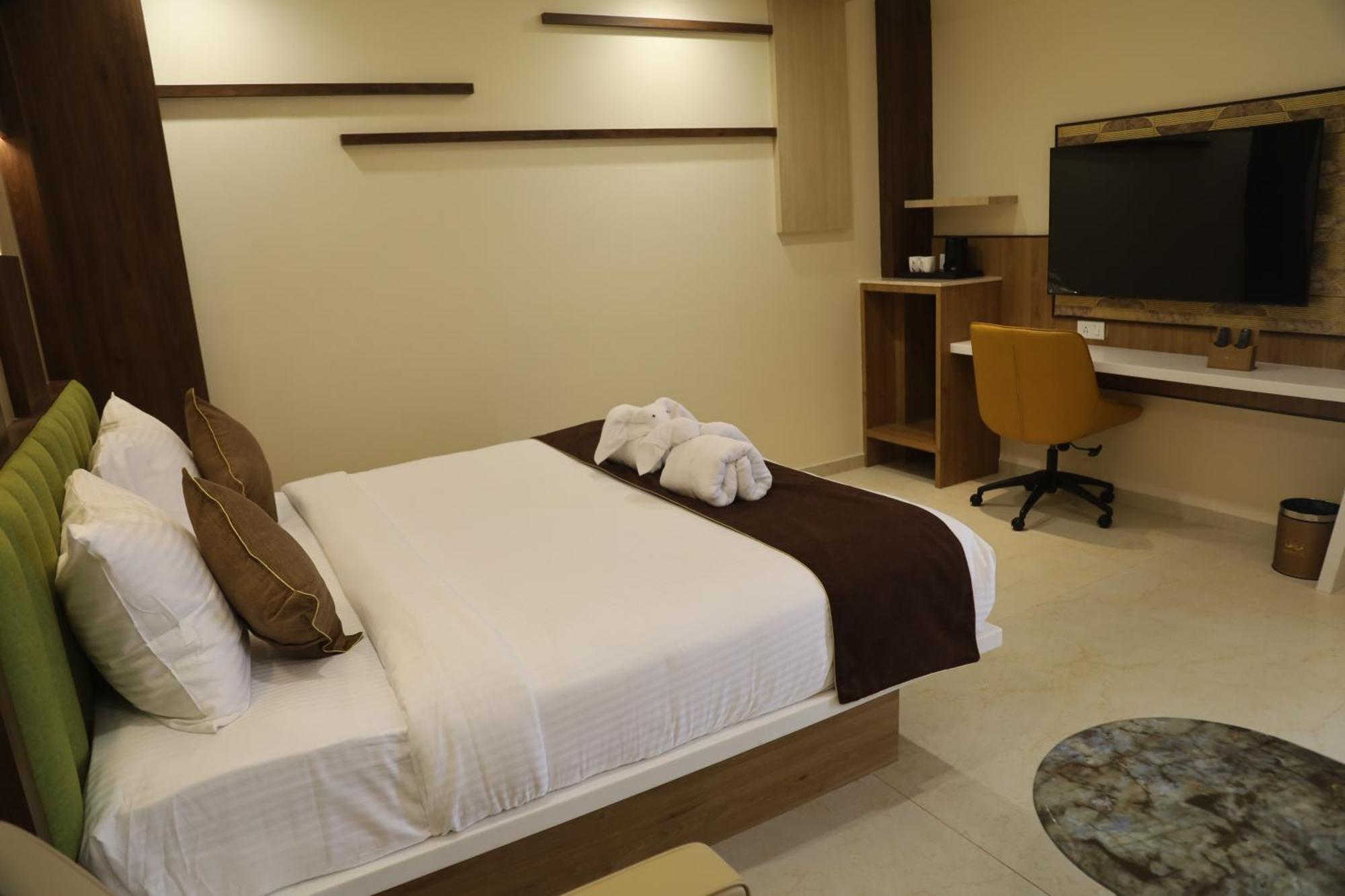 Kings Bury Inn Kumbakonam Dış mekan fotoğraf