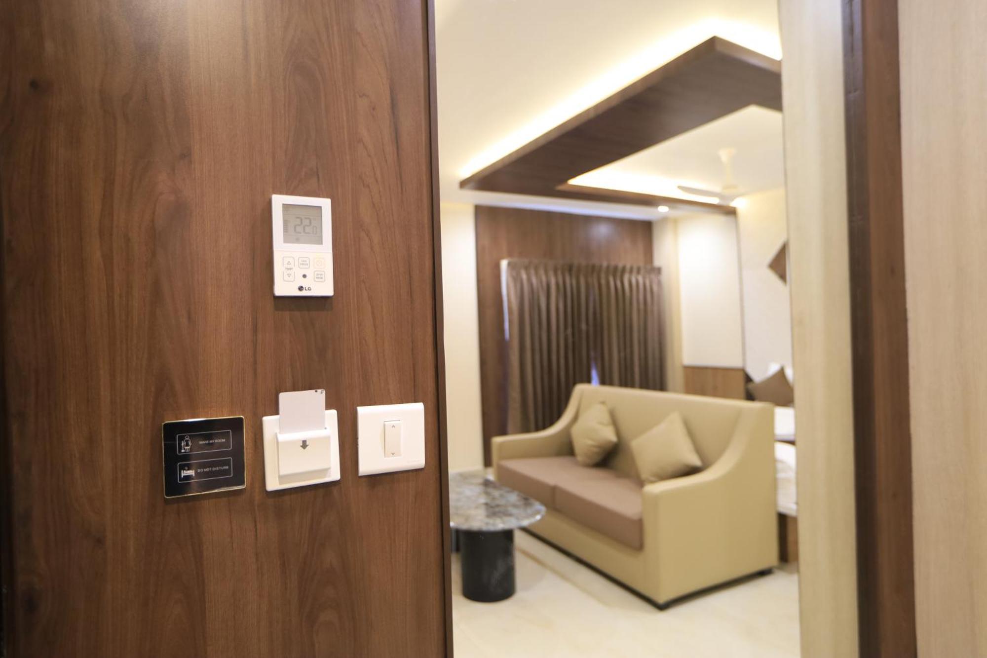 Kings Bury Inn Kumbakonam Dış mekan fotoğraf